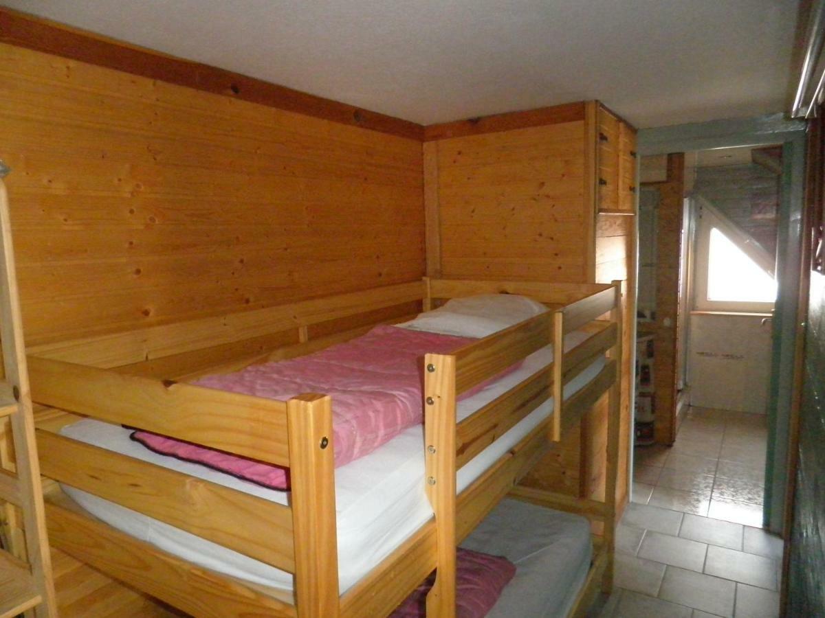 Les Melezes Holiday home *